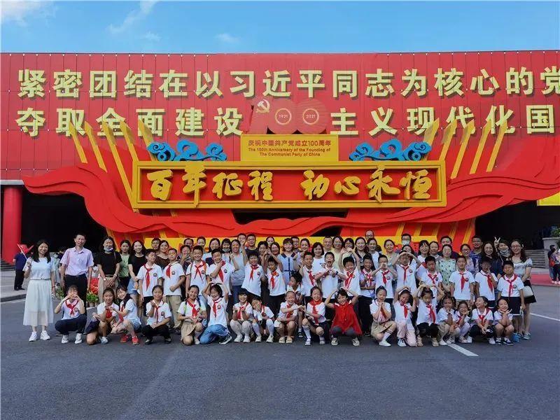 热搜！兰州警方征集诈骗案线索，郭富城、杨千嬅、舒淇等明星主演电影涉案！